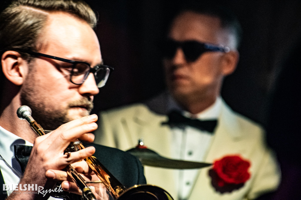 Jazzowy dancing w murach dawnej Patrii