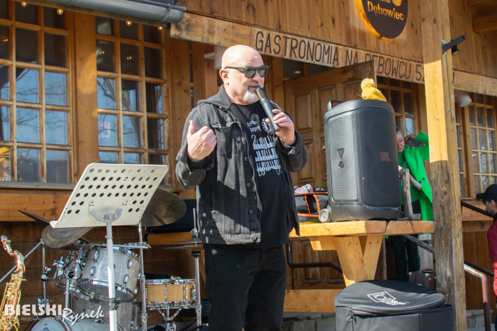 Jazzowe śniadanie na stoku Dębowca