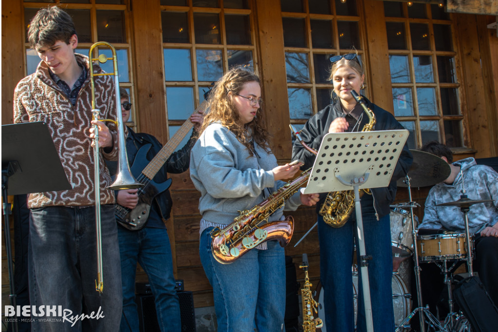 Jazzowe śniadanie na stoku Dębowca