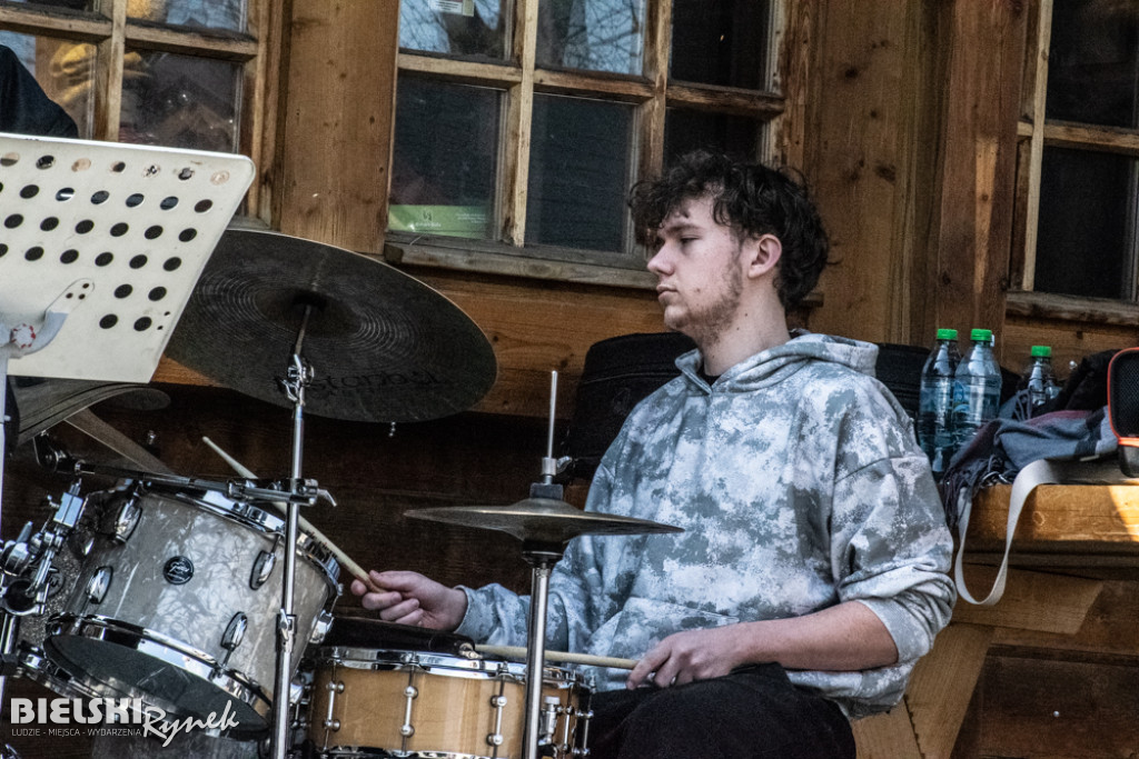 Jazzowe śniadanie na stoku Dębowca