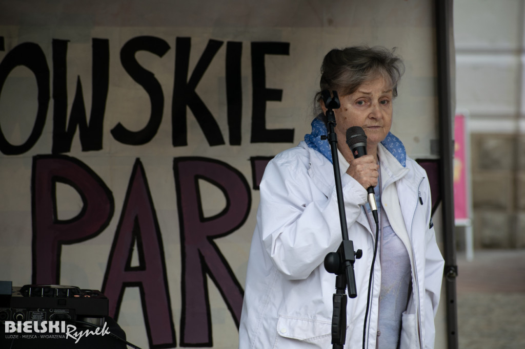 Street party przeciwko rasizmowi