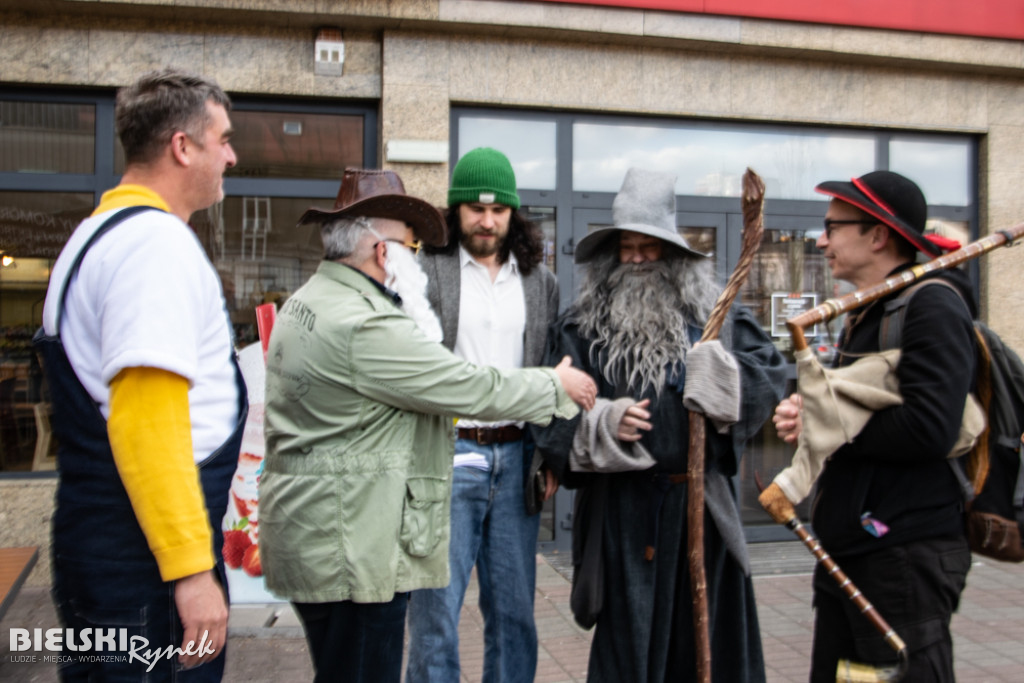 Tropami niezwykłej trójki ulicami Bielska-Białej