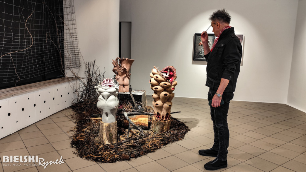 UKORZENIANIE - wystawa Pawła Matyszewskiego