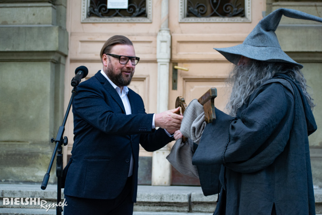 Majówka z muzyką filmową na placu Wojska Polskiego. Zobacz galerię zdjęć