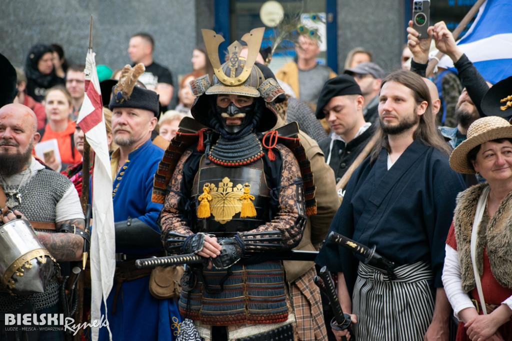 Majówka z muzyką filmową na placu Wojska Polskiego. Zobacz galerię zdjęć