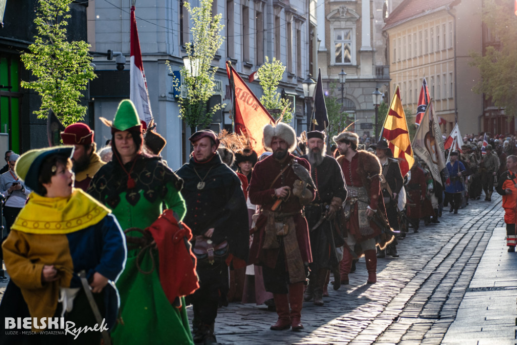 Majówka z muzyką filmową na placu Wojska Polskiego. Zobacz galerię zdjęć