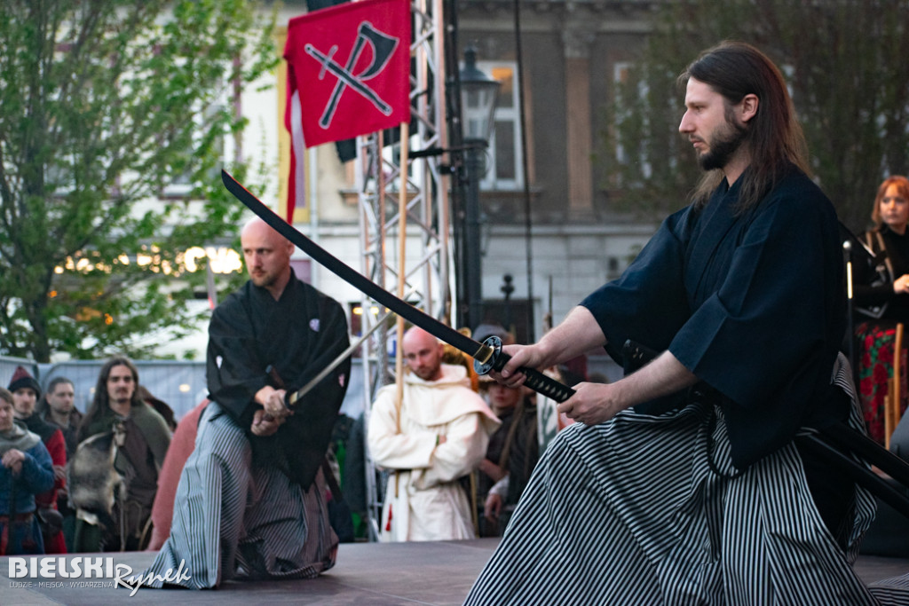 Majówka z muzyką filmową na placu Wojska Polskiego. Zobacz galerię zdjęć