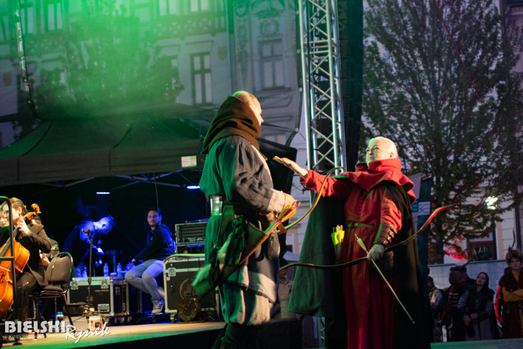 Majówka z muzyką filmową na placu Wojska Polskiego. Zobacz galerię zdjęć