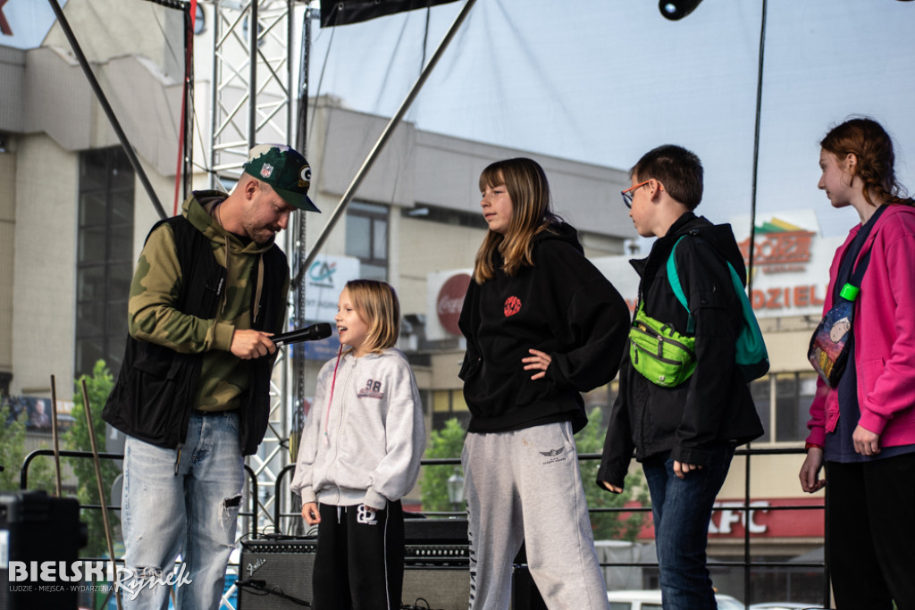 Jak szukano szpiega i co działo się na placu Wojska Polskiego
