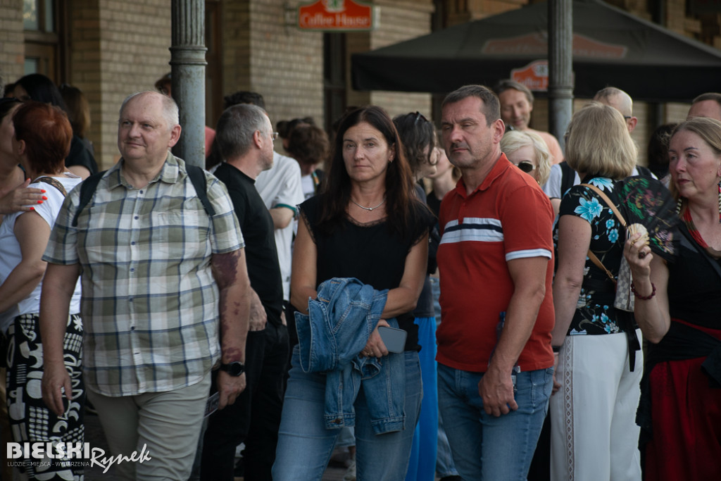 Zadymka ruszyła z dworca i dotarła do Browarii Dziedzice