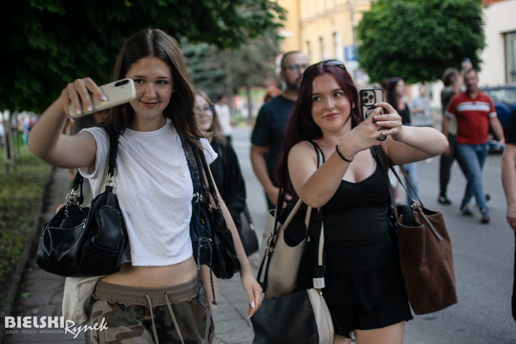 Zadymka ruszyła z dworca i dotarła do Browarii Dziedzice