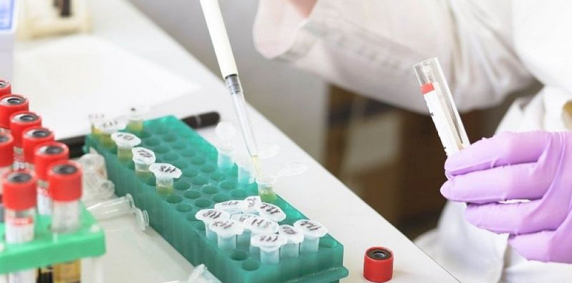W Bielsku-Białej test na covid zrobisz przez całą dobę