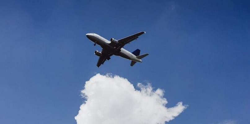 Adamczyk: przygotowujemy most powietrzny z Polski dla uchodźców z Ukrainy