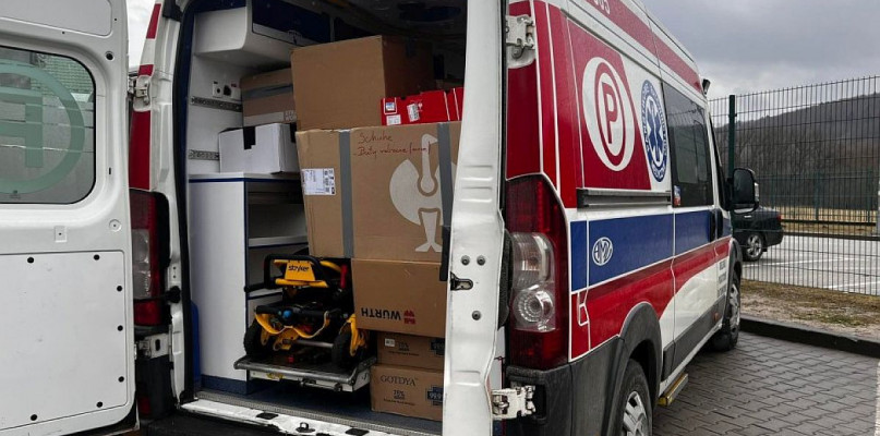 Bielskie Pogotowie przekazało dwie karetki na Ukrainę