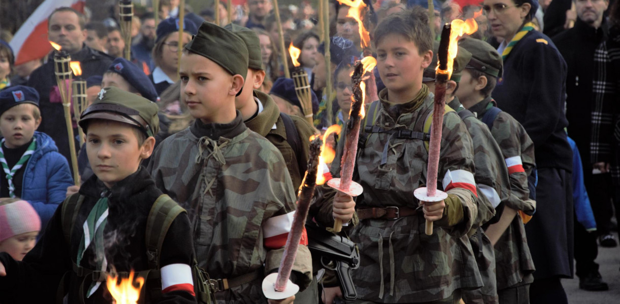 Msza za ojczyznę, apel poległych i salwa honorowa na Cmentarzu Wojskowym w Bielsku-Białej