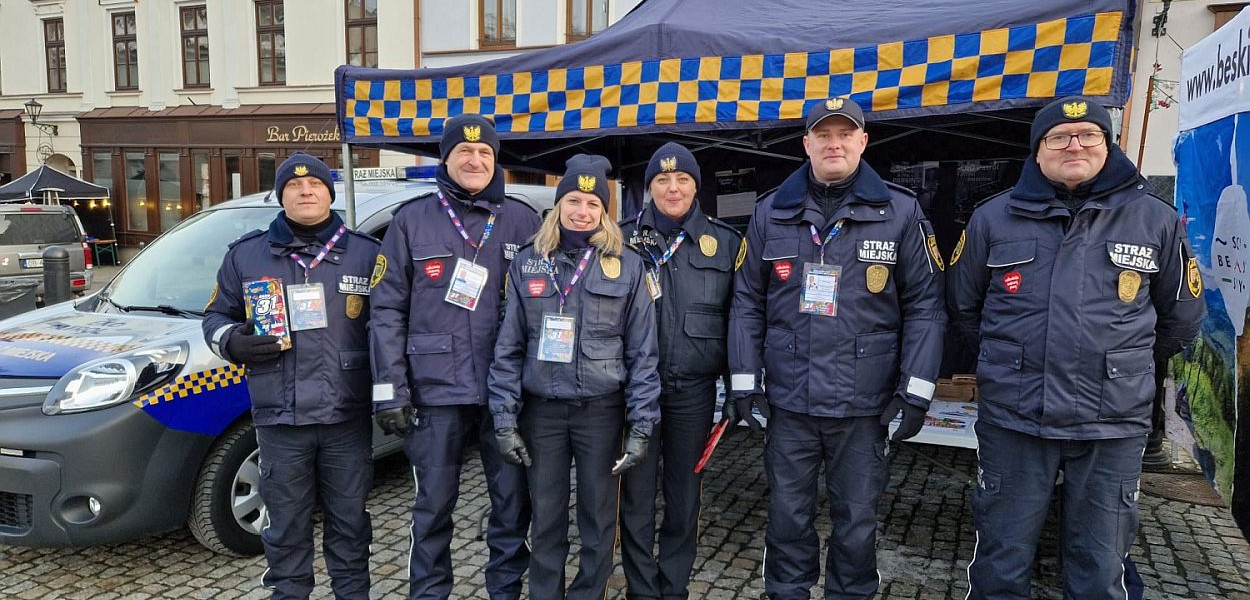 Straż Miejska z Bielska-Białej także grała z Wielką Orkiestrą