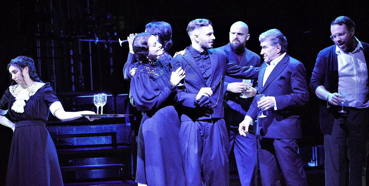 Premiera w Teatrze Polskim: Proszę wstać, sąd idzie! 