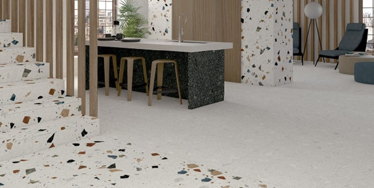 Nowoczesne płytki podłogowe – aranżacja wnętrza „na topie”