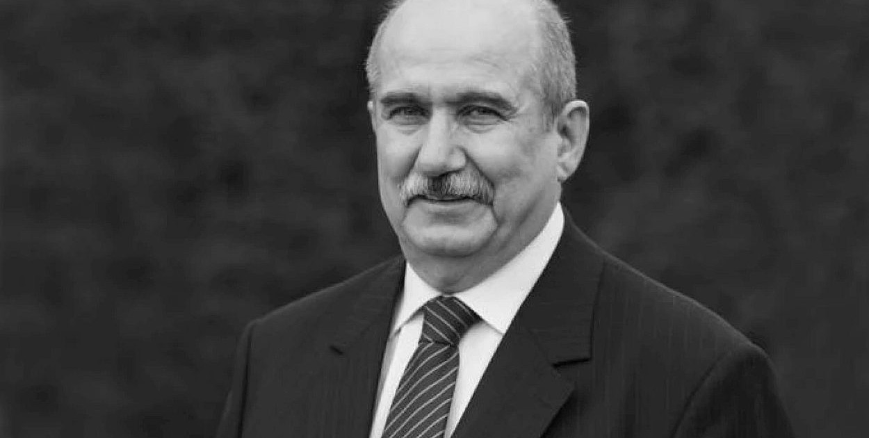 Jacek Krywult
