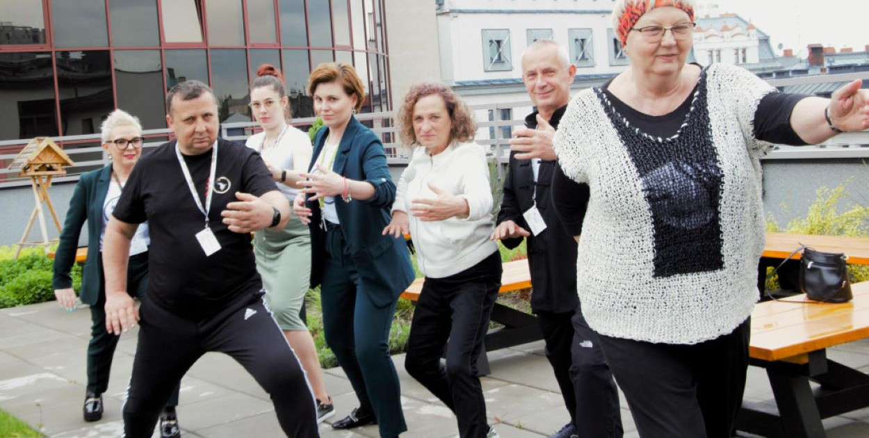 Zajęcia TAI CHI w CENTRUM SENIORA cieszą się dużą popularnością