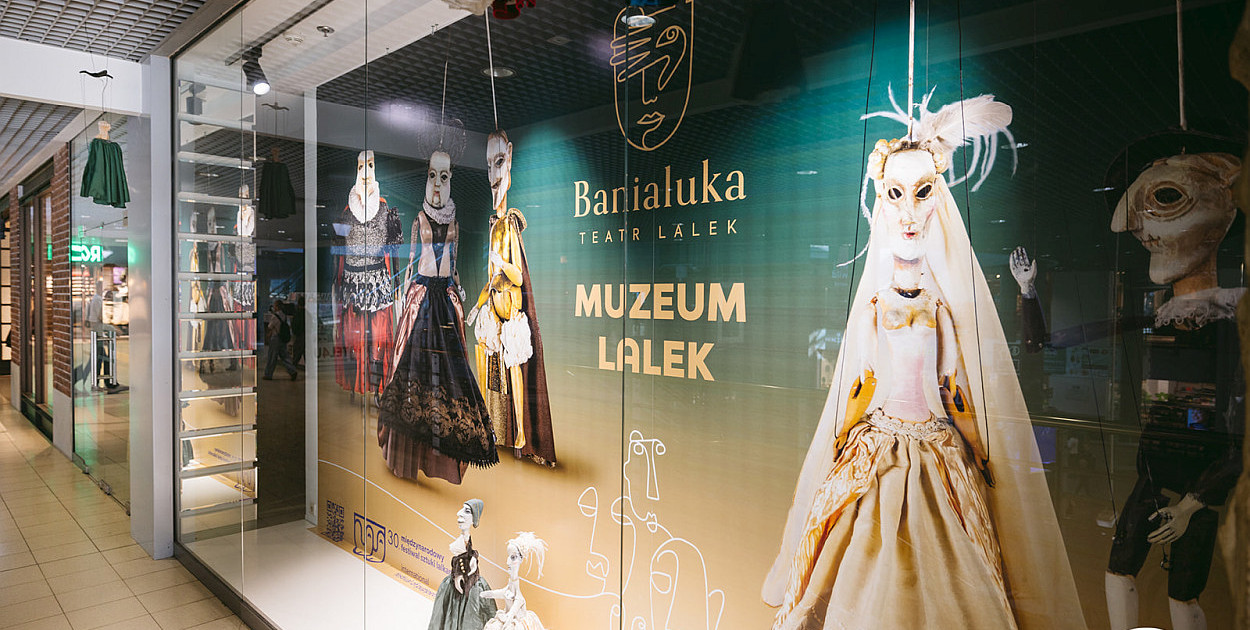 Wystawa lalek z Banialuki w Galerii Sfera