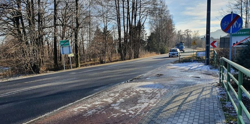 Ruszyła rozbudowa drogi powiatowej w Buczkowicach