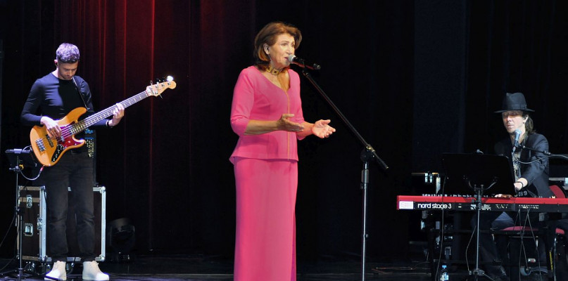 Halina Frąckowiak w Bielskim Centrum Kultury - koncert na 75-lecie urodzin Jacka Lecha