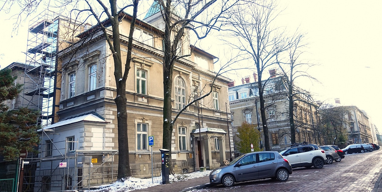 W Bielsku-Białej przy ul. Zygmunta Krasińskiego 28 powstaje centrum zdrowia psychicznego, fot. Starostwo Powiatowe w Bielsku-Białej