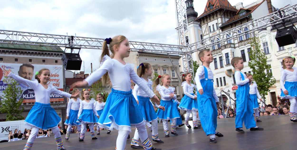 Międzynarodowy Dzień Tańca na placu Wojska Polskiego