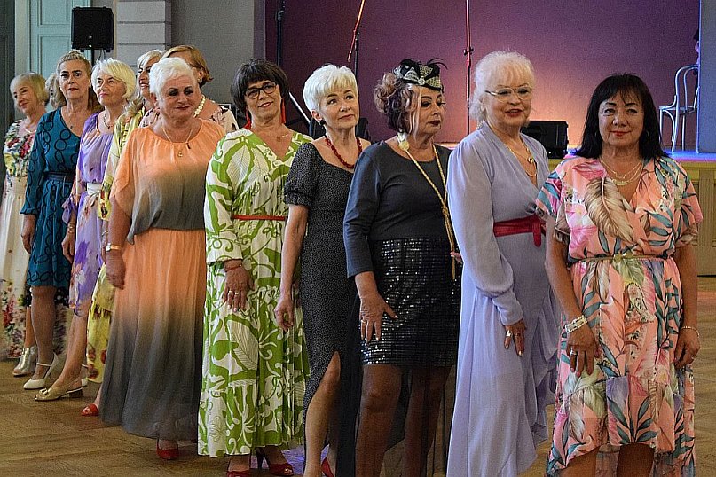 Seniorki z Bielska-Białej na pokazie mody