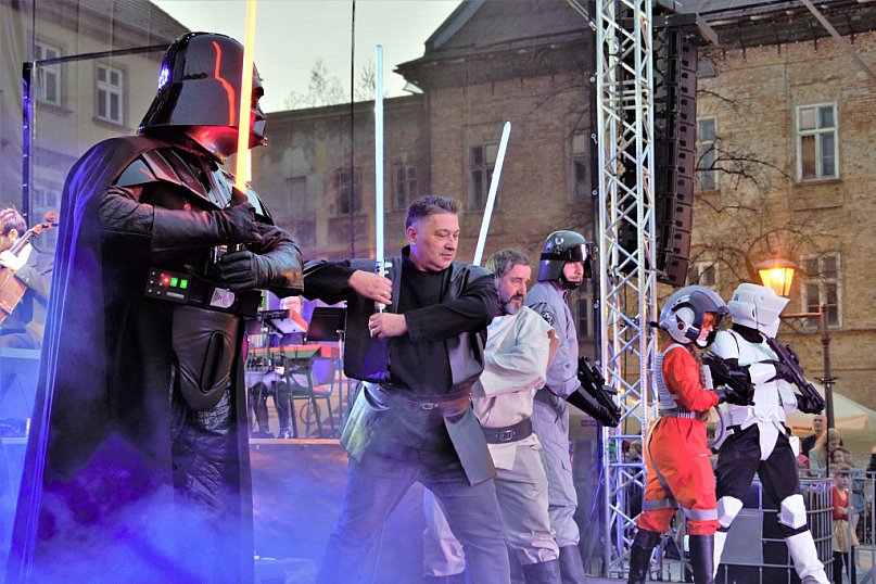 Koncet muzyki filmowej na bielskiej Starówce