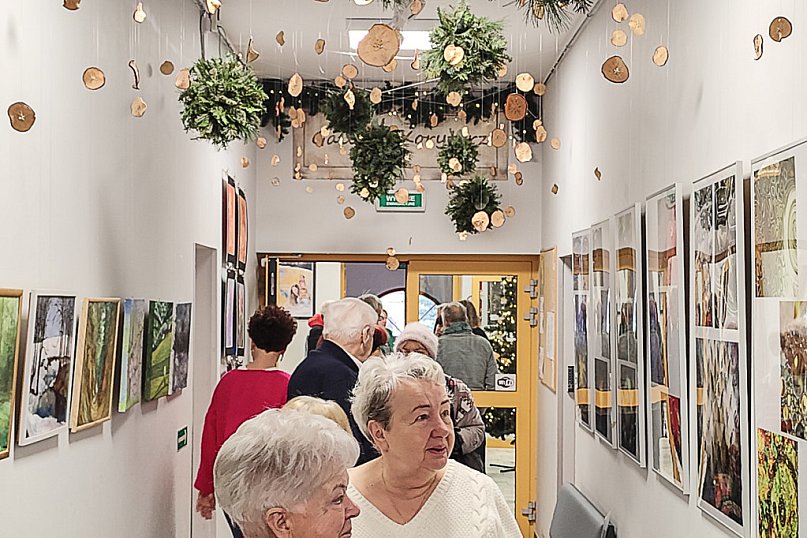 Dwa wernisaże prac seniorów z AKADAMII SENIORA