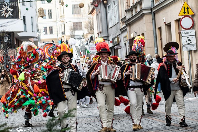 Żywieckie Gody: Kolędnicy na ulicach Bielska-Białej