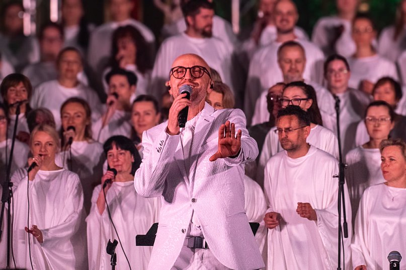 Muzyka, radość i wspólnota – tak rozpoczął się Festiwal Gospel w bielskiej katedrze