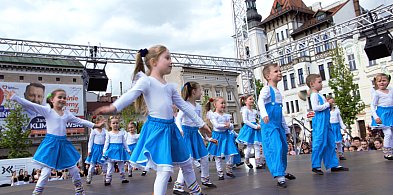 Roztańczone Bielsko-Biała! 40 formacji tanecznych na placu Wojska Polskiego-11537