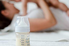 Groźna bakteria w mleku dla niemowląt. Nie podawaj dzieciom!-11688