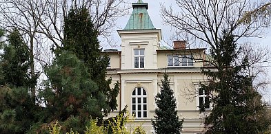 Od miejskiej rezydencji do Centrum Psychiatrycznego-15530