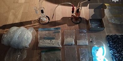 Policja z Bielska-Białej uderza w lokalny narkobiznes! Blisko 2 kg narkotyków-19518