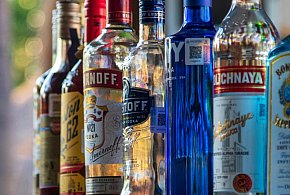 Piwo i wódka znikną ze stacji paliw? Ten pomysł znów jest na stole-19616