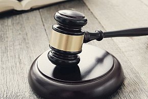 Wychowawca obozu sportowego usłyszał zarzut czynu o charakterze seksualnym-20076