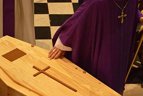 Rewolucja w pochówkach coraz bliżej. Tego w Polsce jeszcze nie było-22682