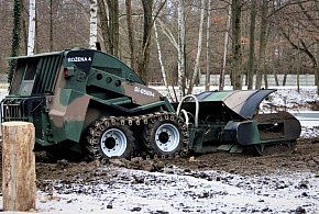 Podczas remontu drogi w Szczyrku znaleziono pocisk z II wojny światowej