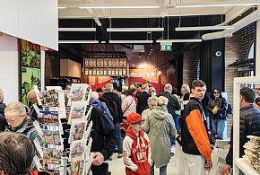 Przestronnie, jasno i z kawą: MCIT w nowej siedzibie