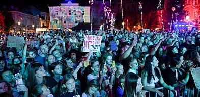 Nie wszyscy są zadowoleni...-21182