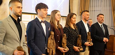 HARNASIE dla najlepszych sportowców i trenerów