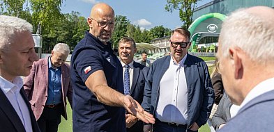Bielsko-Biała: minister Jakub Rutnicki przekazał środki na boiska w programie Orły