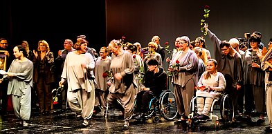 PSK: „Smaki” w Bielsku-Białej. Ten spektakl mówi ruchem zamiast słów