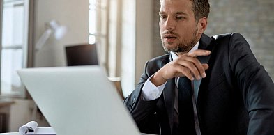 Prawnik IT i radca prawny w branży technologicznej - Jak może być wsparciem?