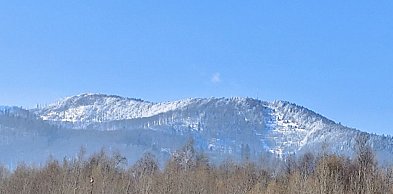 Warunki w Beskidach: powyżej 900 m nawet 50 cm śniegu. GOPR ostrzega