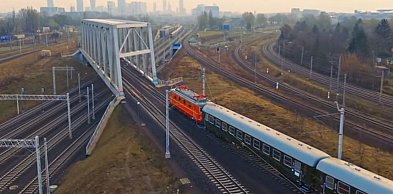 Nieśpieszny PKP Intercity w Bielsku-Białej. Retro przejazdy w kwietniu 2026